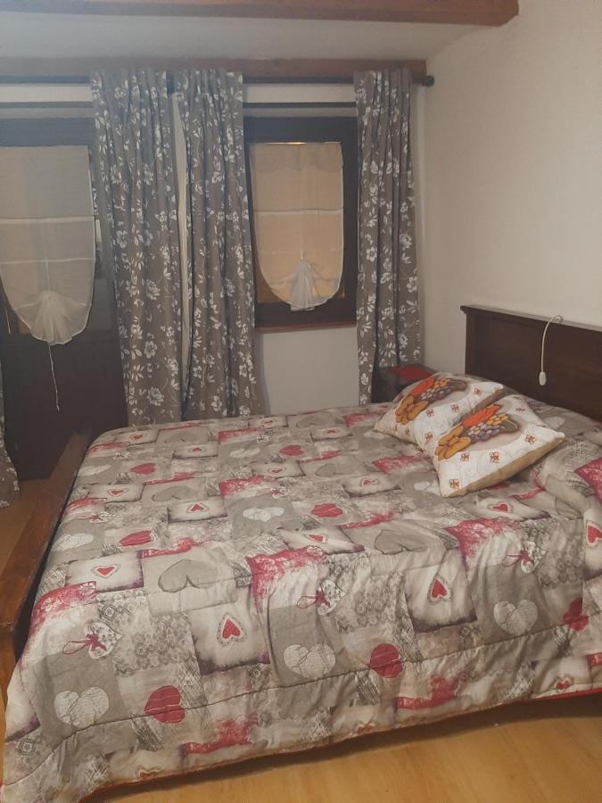 Casa Vacanze Da Lino Nus Esterno foto